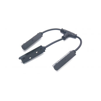 Токопроводящий 4-контактный Т-образный соединитель LIGHTSTAR UNO PRO 509293P4